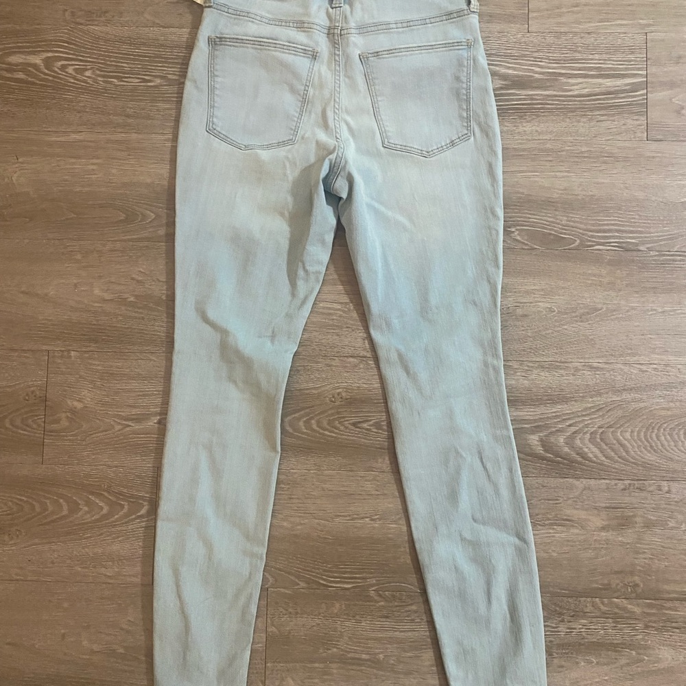 NWT Universal Thread Skinny Jeans - Picture 6 of 8